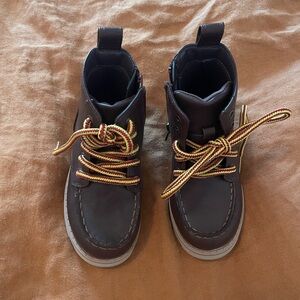 Kids boots